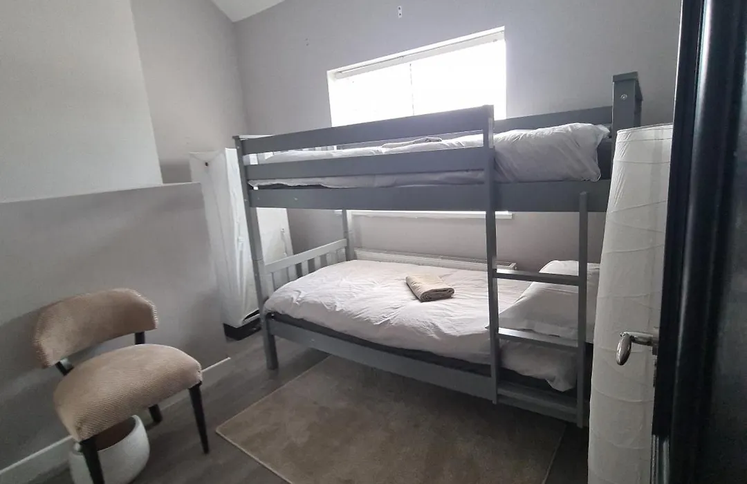 Airport Shared Accommodation-1