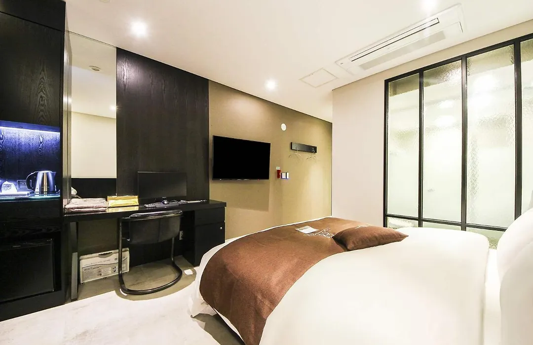 Coco Hotel-1