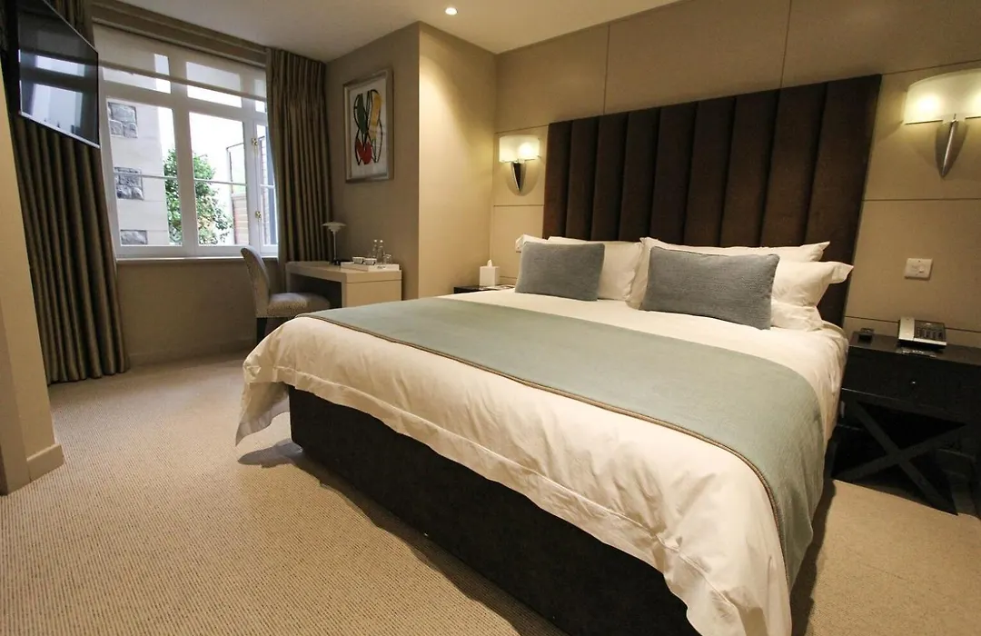 Cae Court Hotel-1