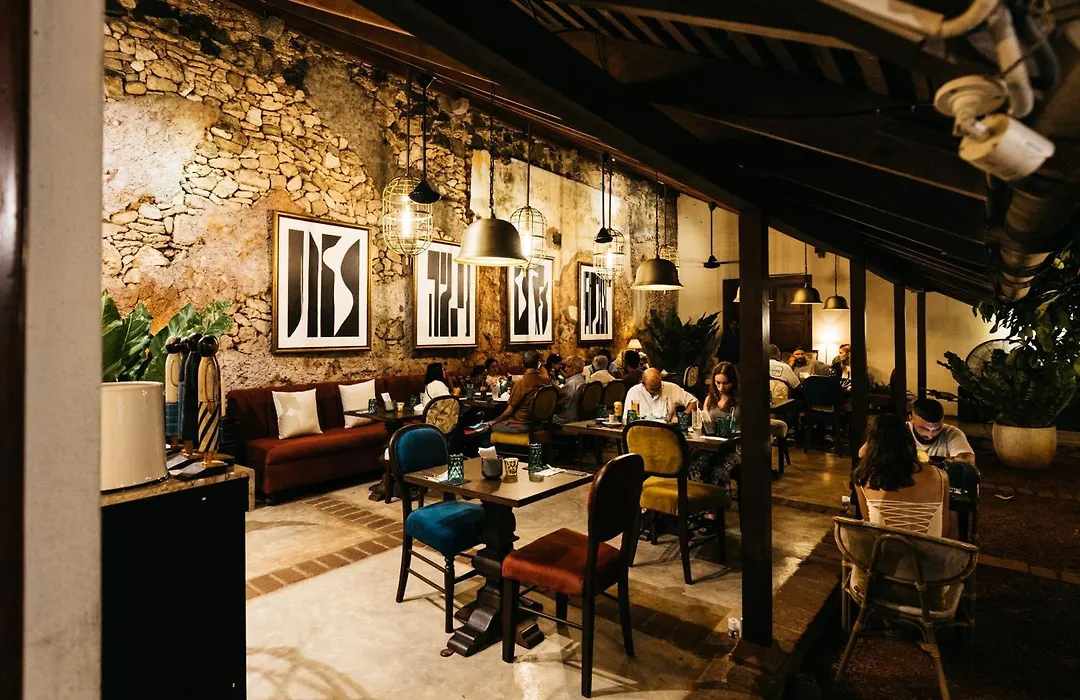 The Bungalow Galle Fort - Hotel - Restaurant - Cocktail Bar-1
