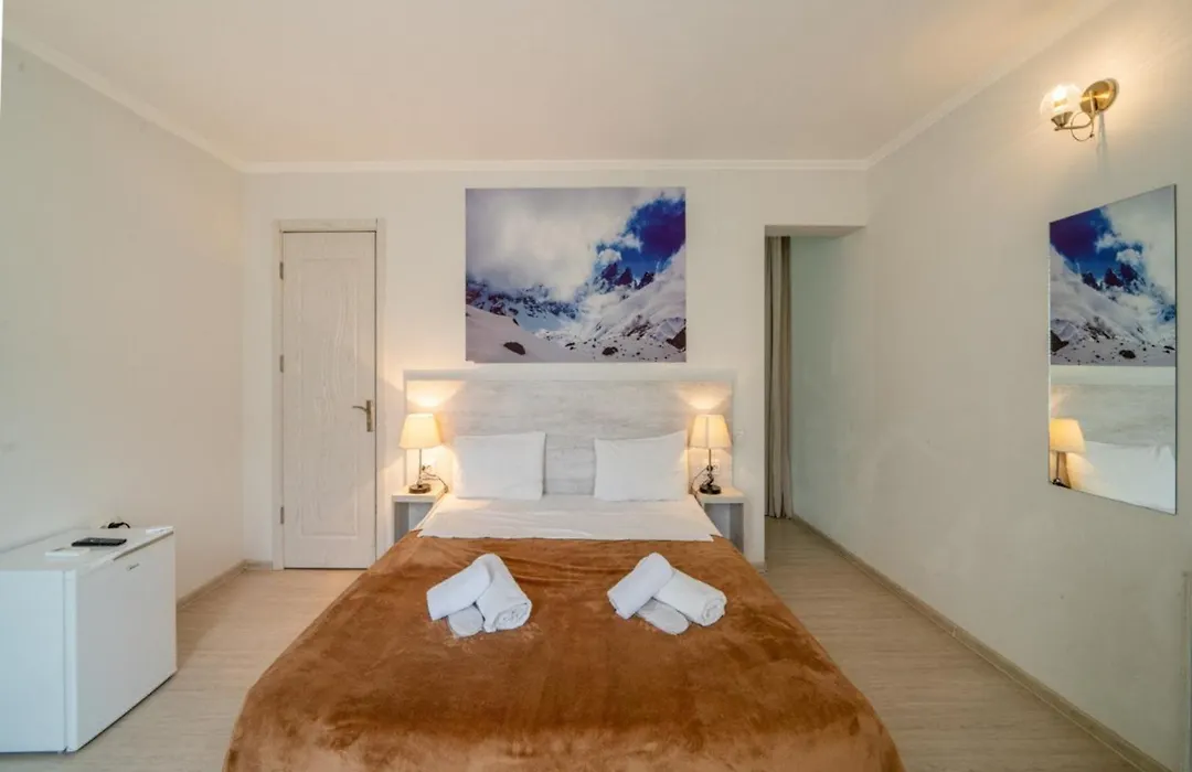 Hotel Tato & Coworking Space-1
