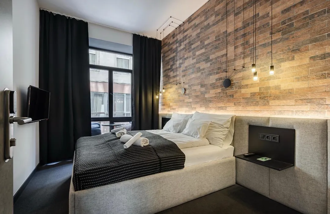 Vaci Loft Suites-1