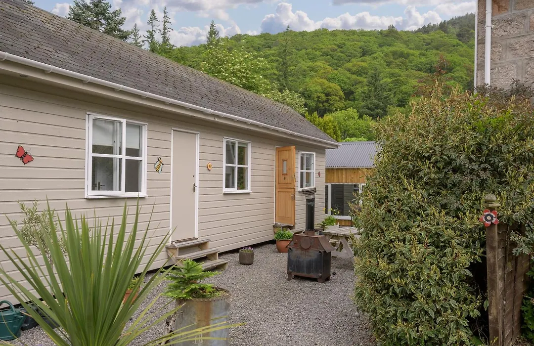 No 45, Ballater-1