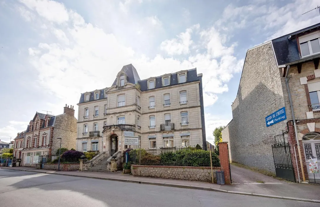Nouvel Hotel-1