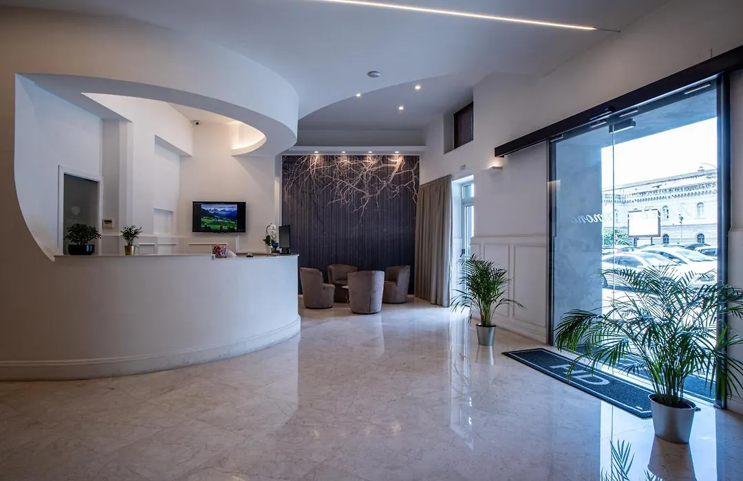 Hotel Diamond-1