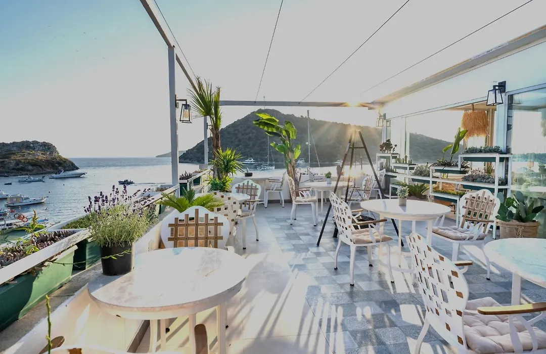 Liman Hotel Guemuesluek - Adult Only-1
