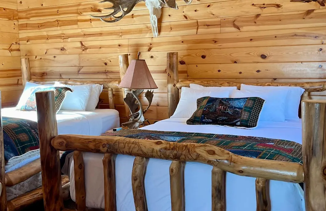 Badlands Frontier Cabins-1
