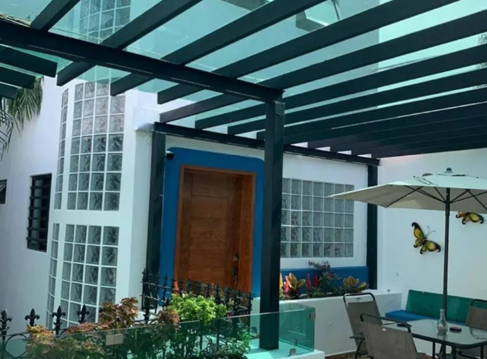 Villa Clarita-1