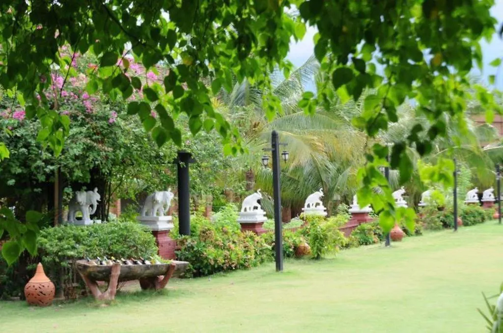 Thazin Garden Hotel-1