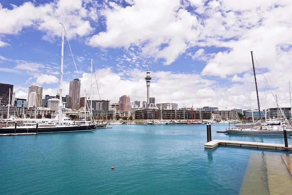 Vr Takapuna-1