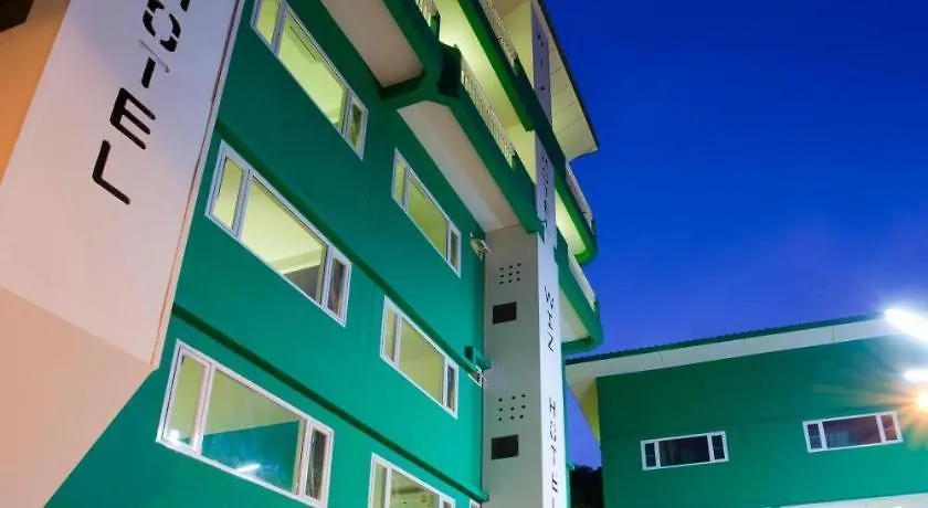 Wiz Hotel-1