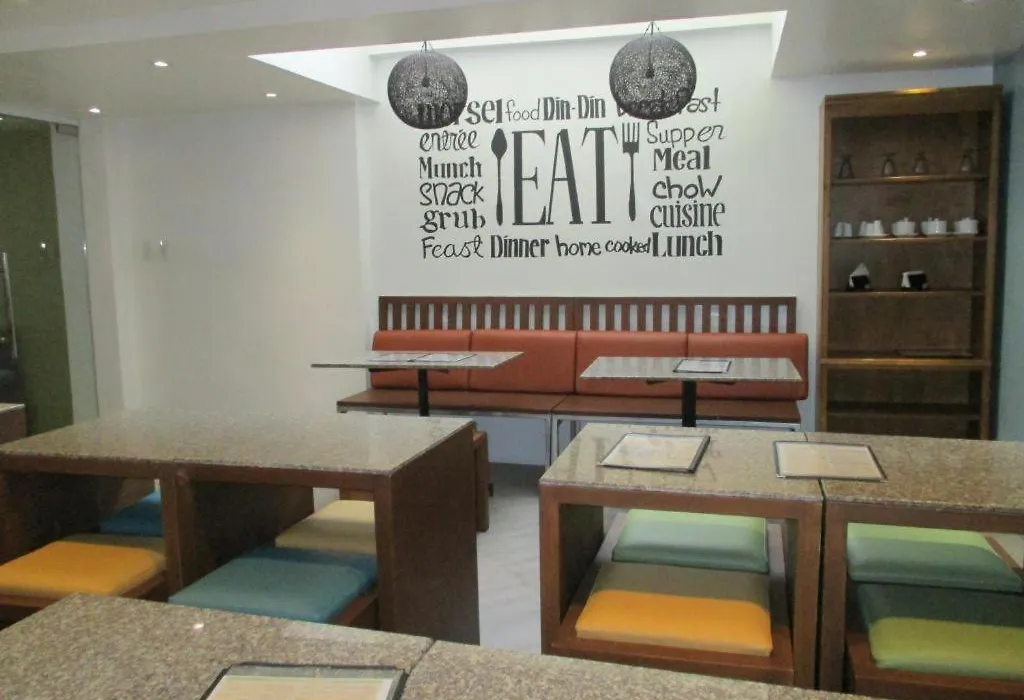 Fersal Hotel Annapolis, Cubao-1