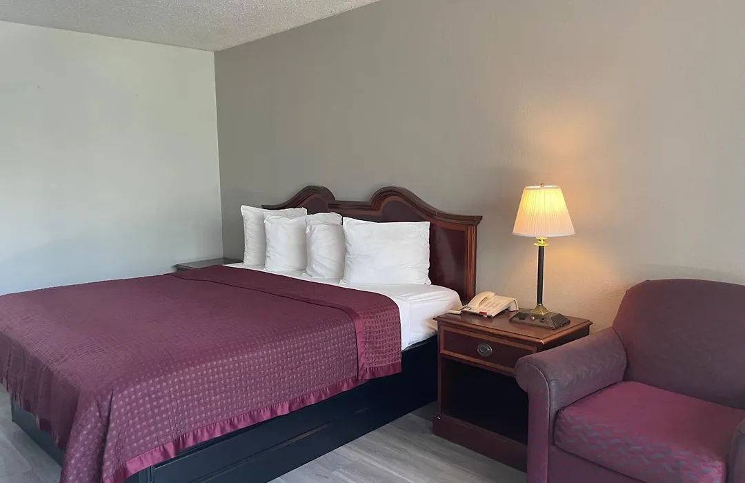 Camden West Inn-1