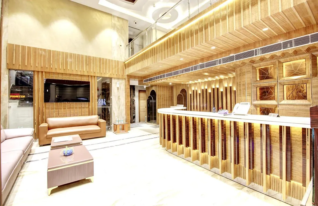 Hotel Krishna Plaza -Near Connaught Place And New Delhi Railway Station By M S Hospitality-1