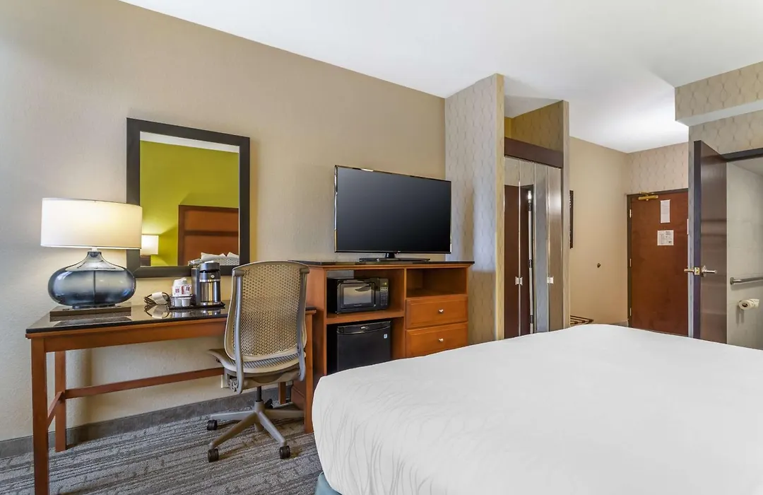 Best Western Plus Houston Energy Corridor-1