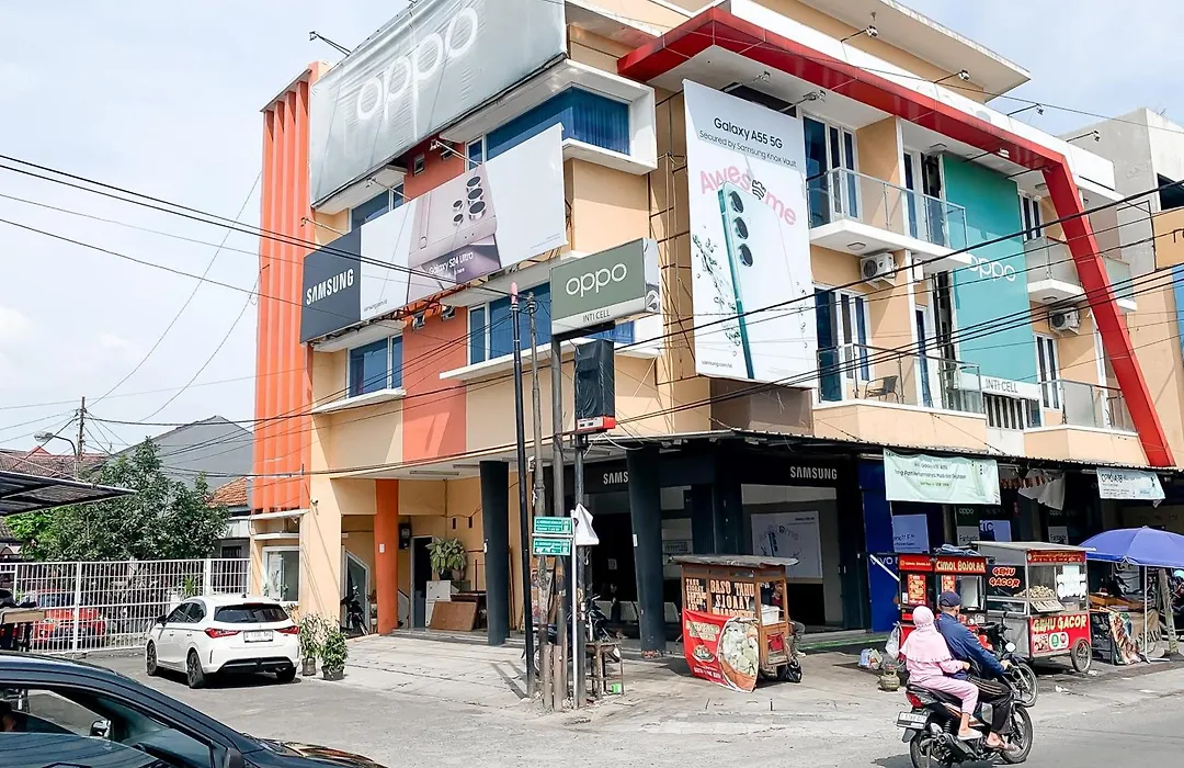 Karins Guesthouse Syariah RedPartner-1