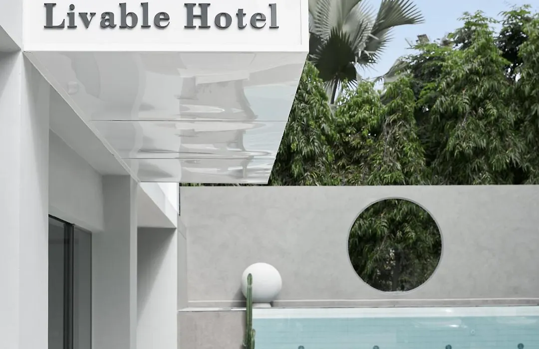 Livable Hotel Bangkok-1