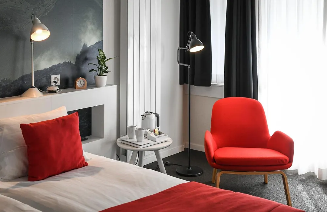 Home Swiss Hotel-1