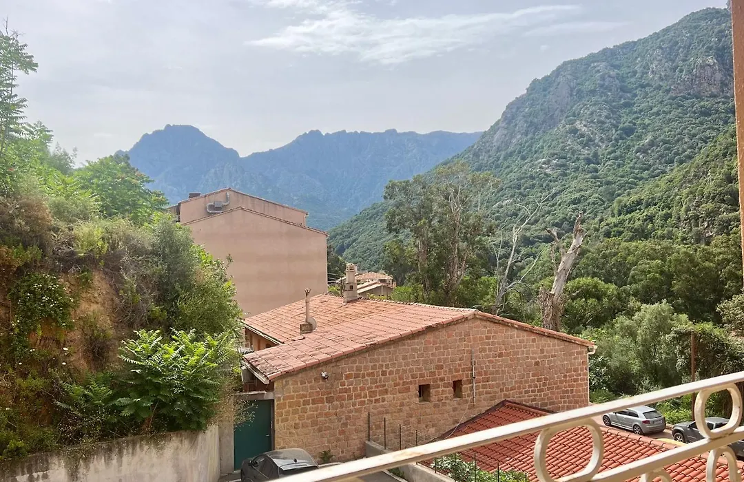 Logis Hotel Le Lonca-1
