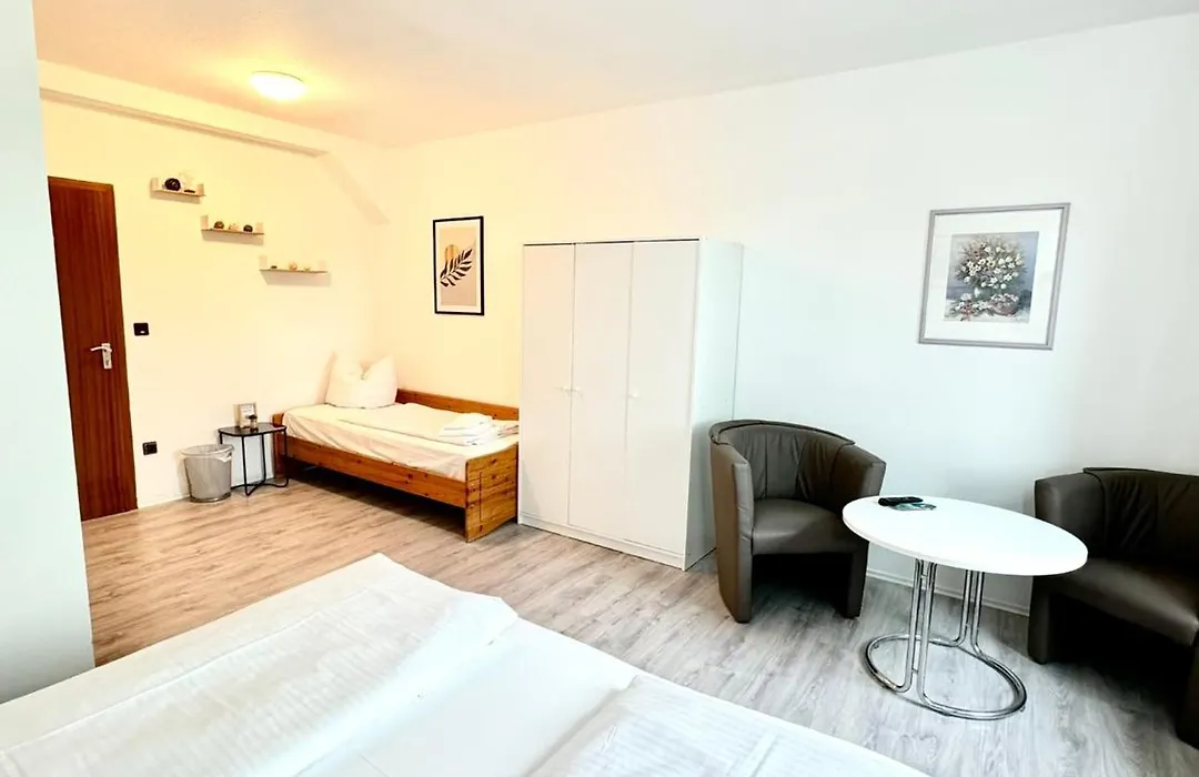 Hotel zum Rücking-1