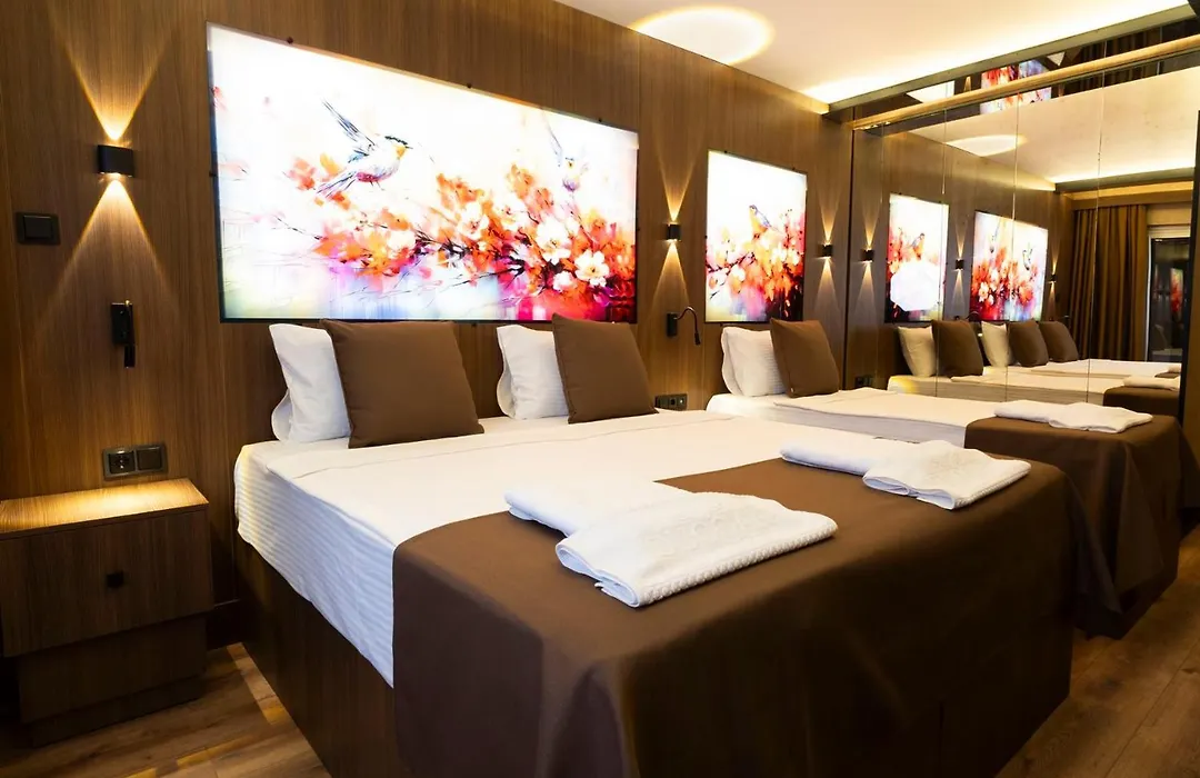 Duqqan Deluxe Hotel-1