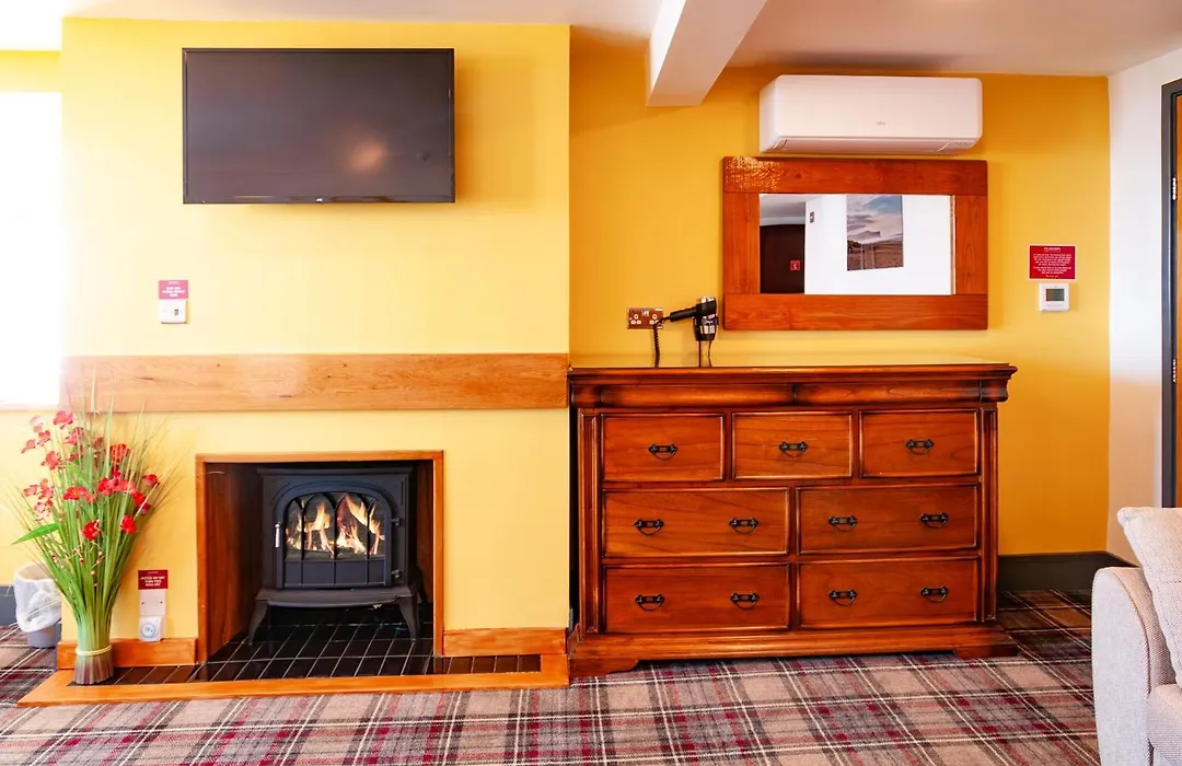 Claxton Hotel-1