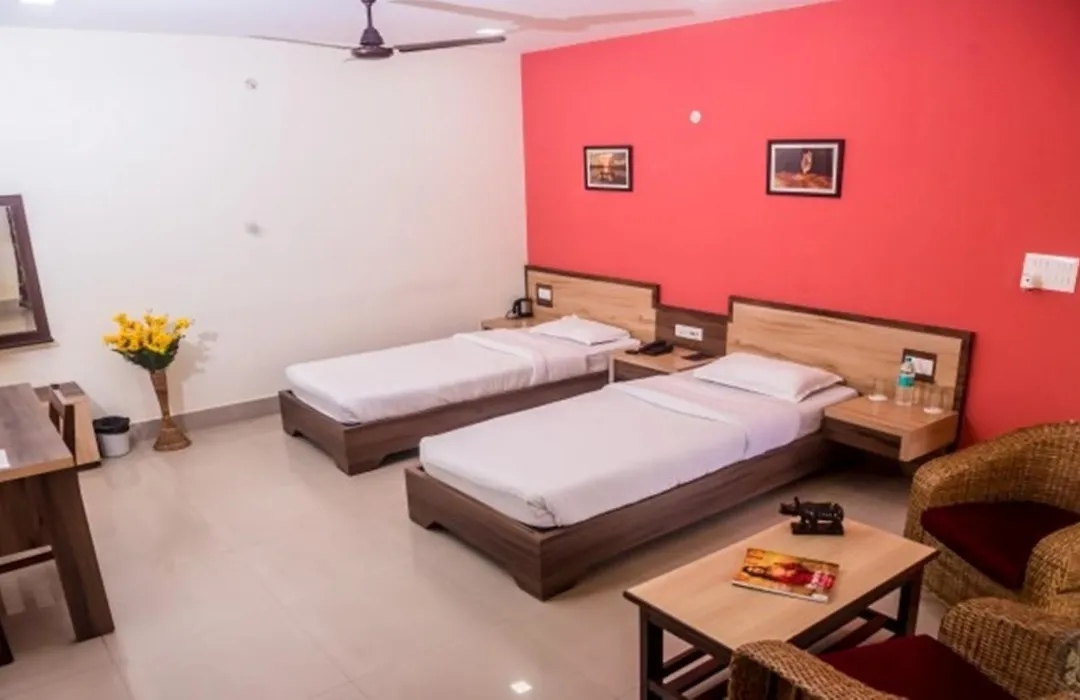 Hotel Aatreyee-1