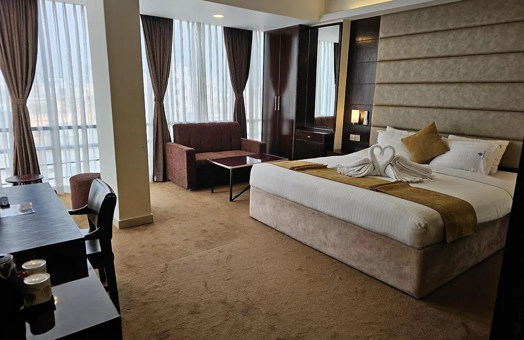 White Park Hotel & Suites-1