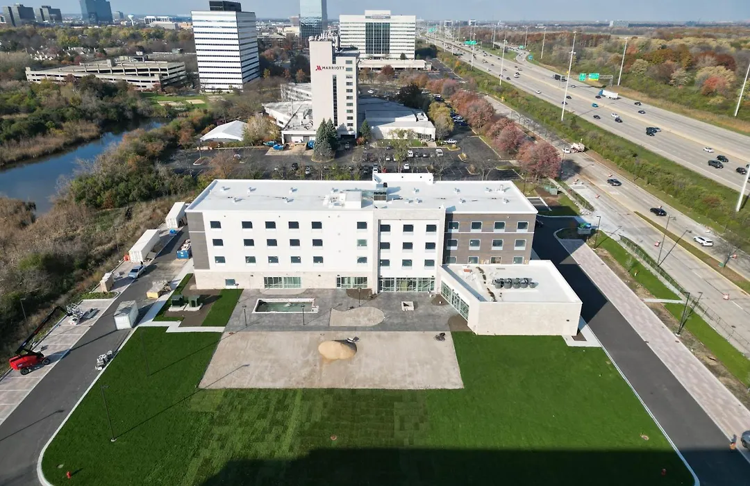 Holiday Inn Express & Suites Chicago Schaumburg By Ihg-1