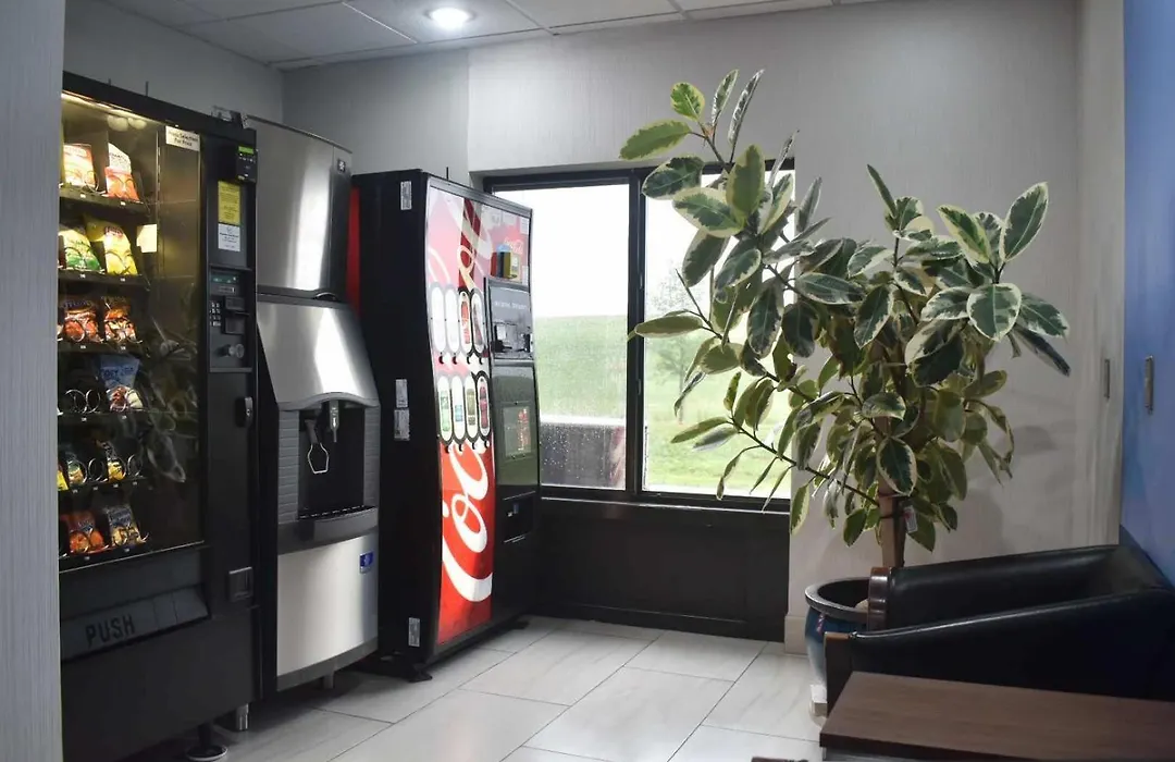 Holiday Inn Express Hotel & Suites Mcpherson By Ihg-1