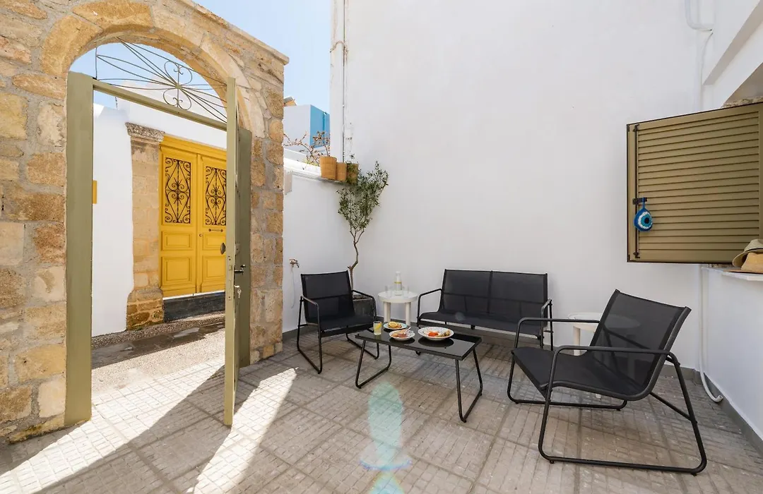 Lefka Hotel&Apartments-1