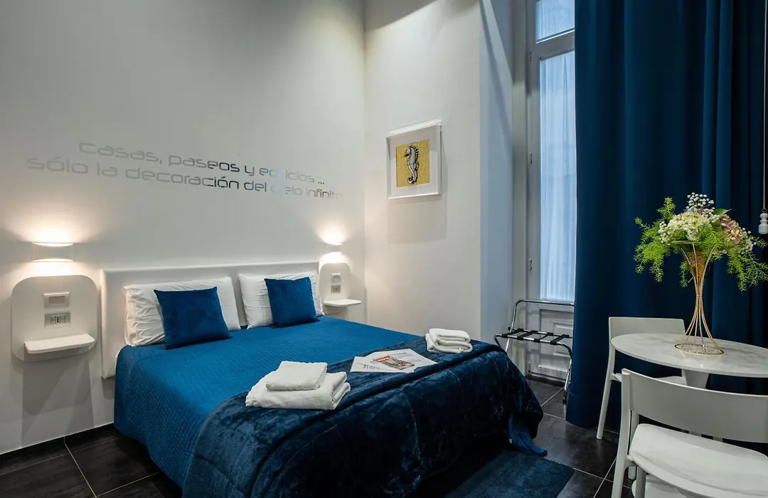 Skyhouse Chiaia-1