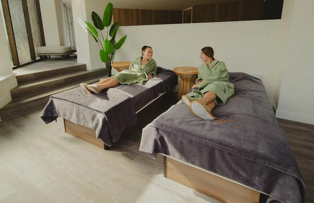 Cairndale Hotel & Spa-1