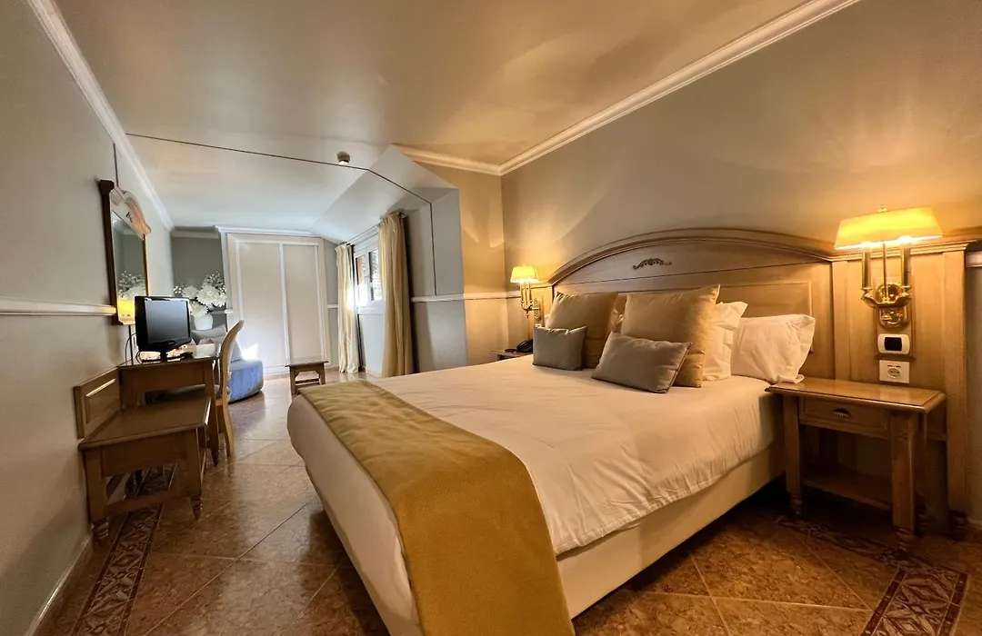 Hotel&SPA Bringué-1