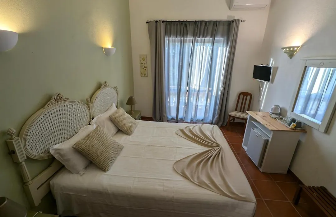 Casa Rosa Montes-1