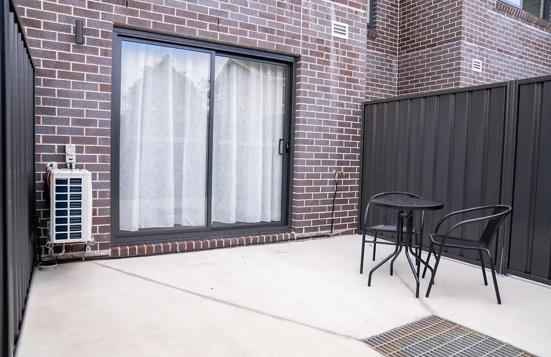 Value Suites Penrith-1