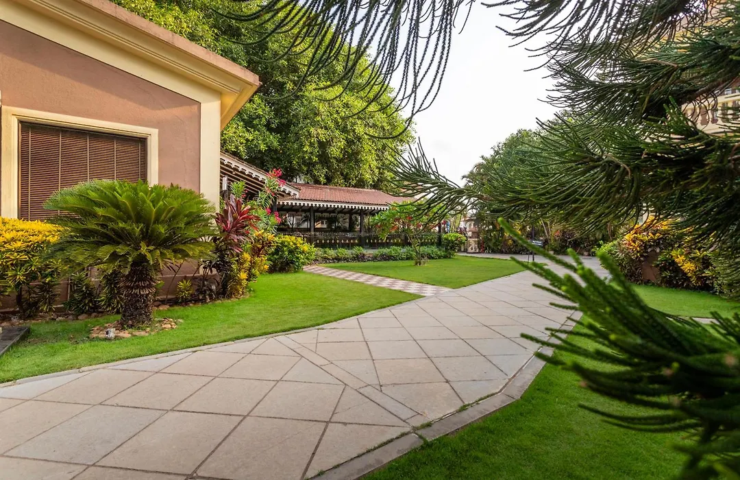 De Mandarin Beach Resort Suites & Villas, Candolim-1