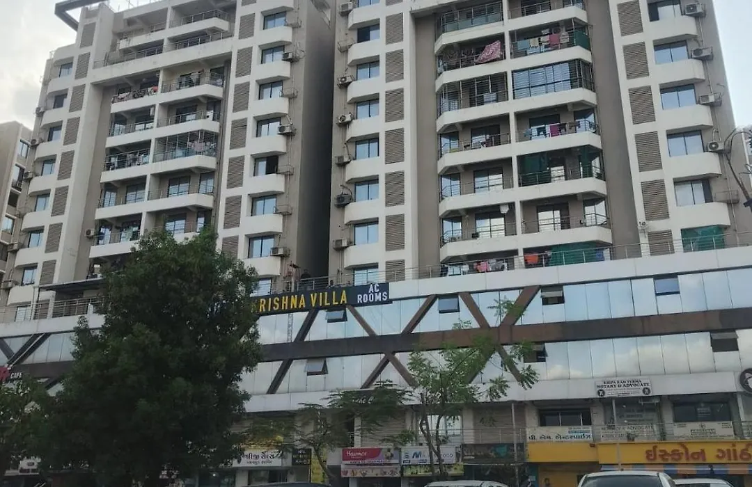 Hotel Royal Square By Sky Stays-1