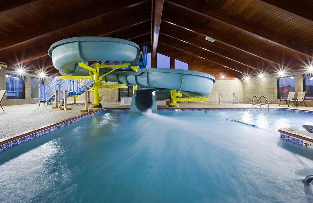 Americinn By Wyndham Shakopee Near Canterbury Park-1