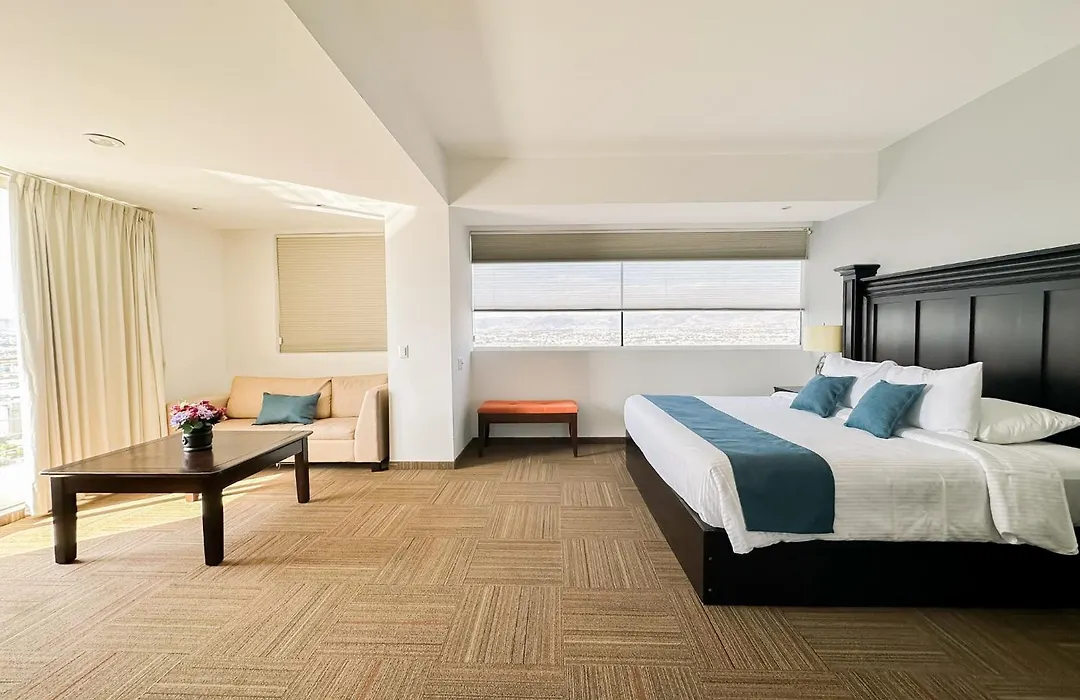 Hotel Stadium Leon-1