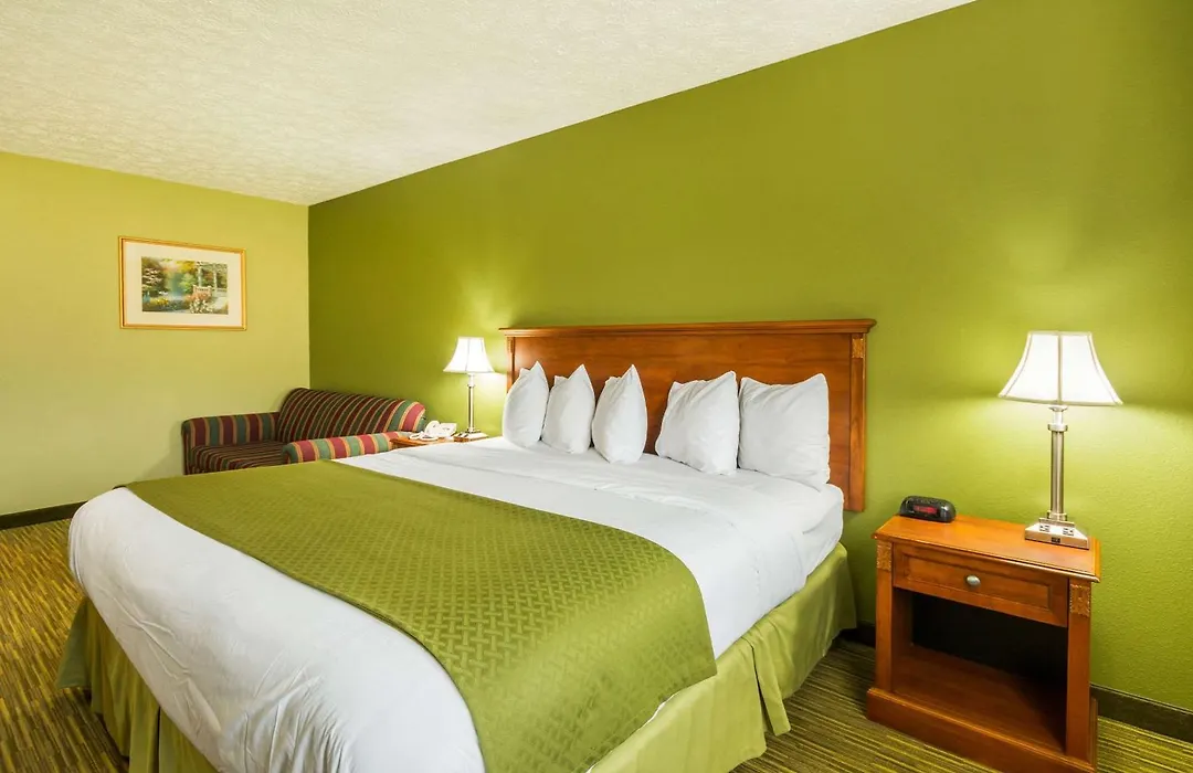 Quality Inn Weston-1