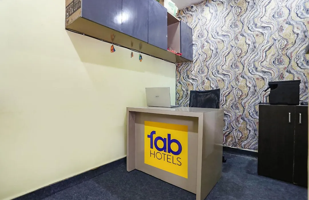 Fabhotel New Shraddha Inn - Nr Airport Colony-1