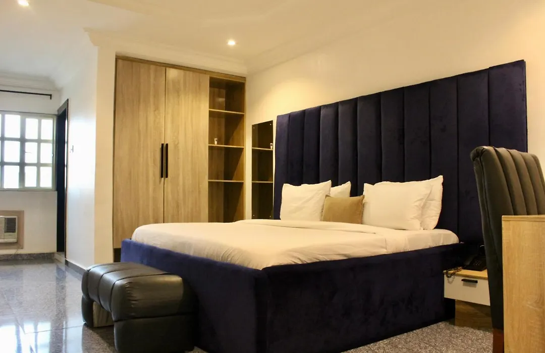 Ovic Hotel-1