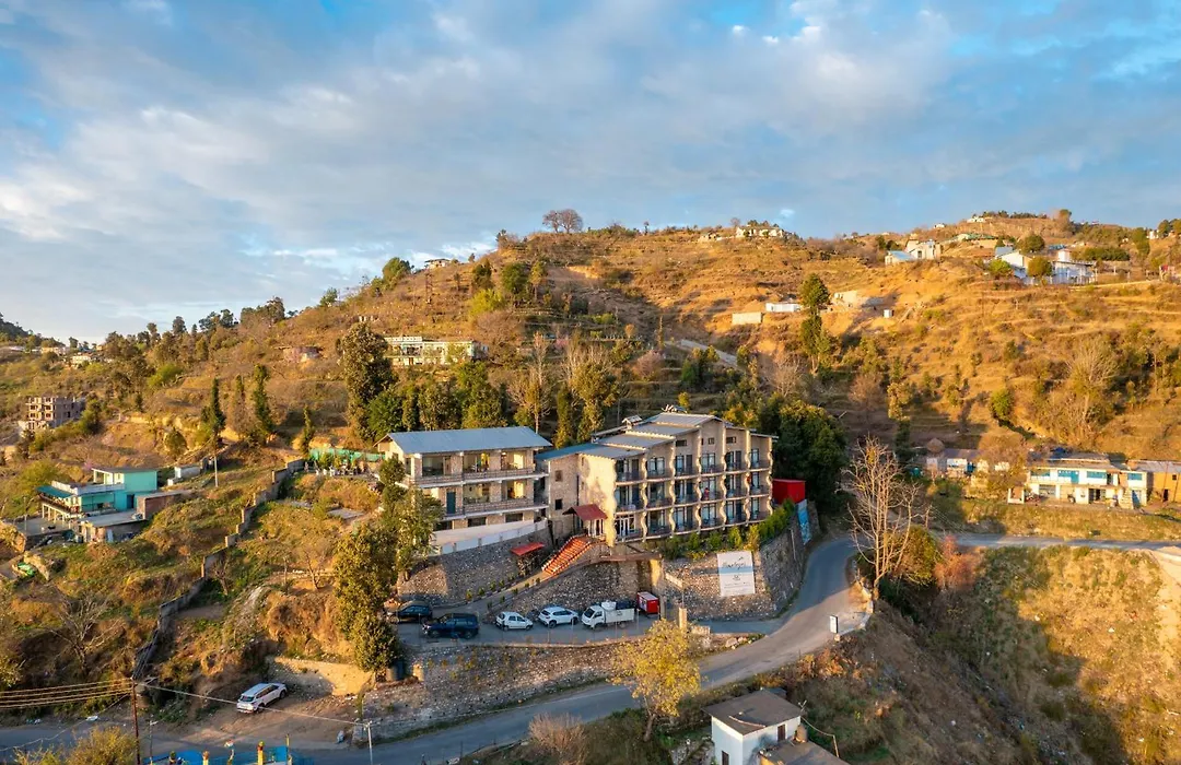 Himalayas Resort By The Lake Hill-1