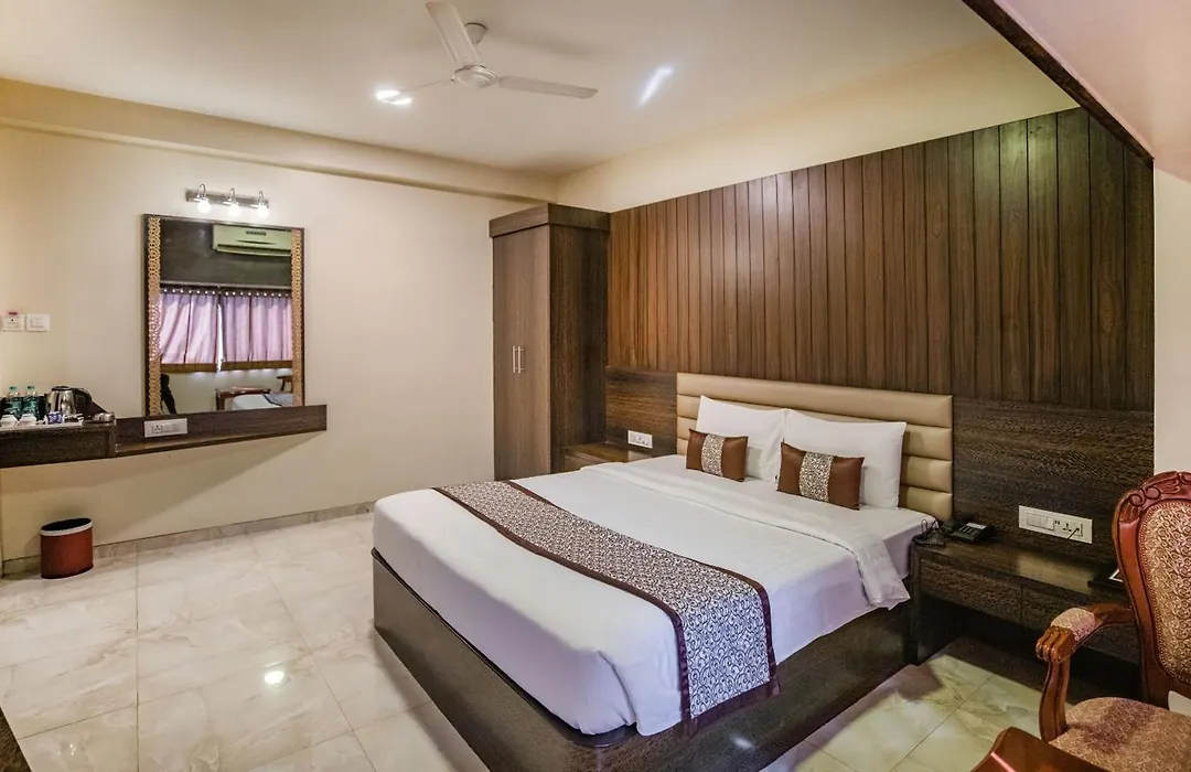 Hotel 24 Seven Nashik-1