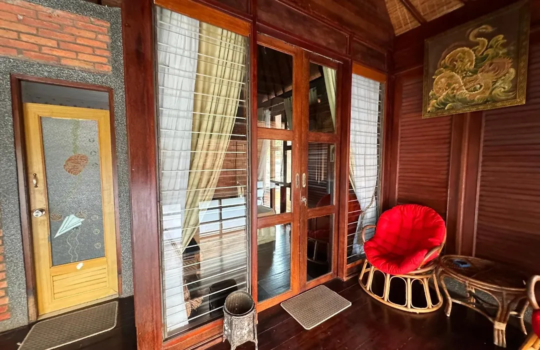 Giri Hill Homestay-1