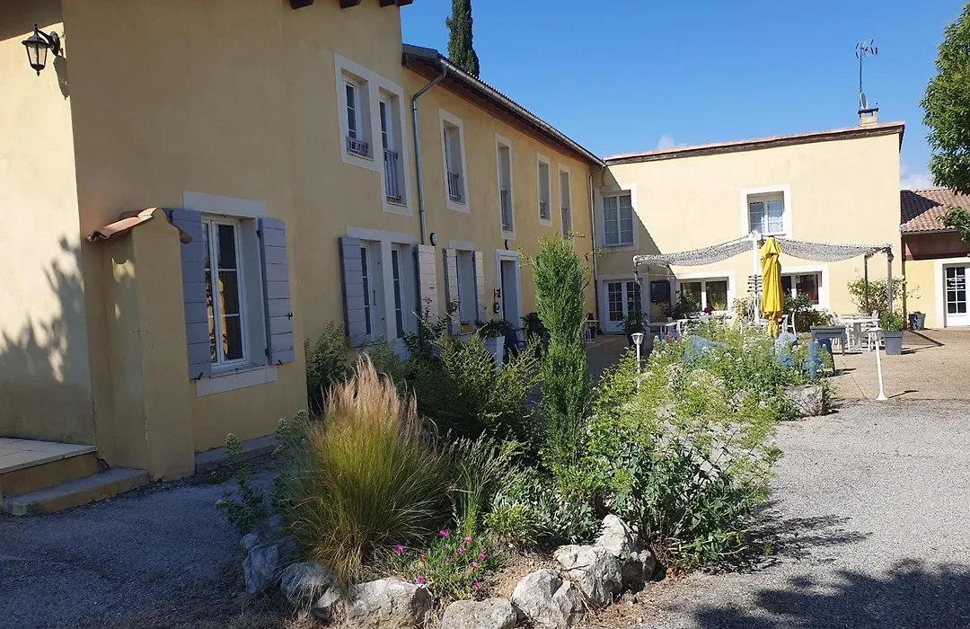 Le Mas Des Quintrands Manosque - Motel De Charme-1