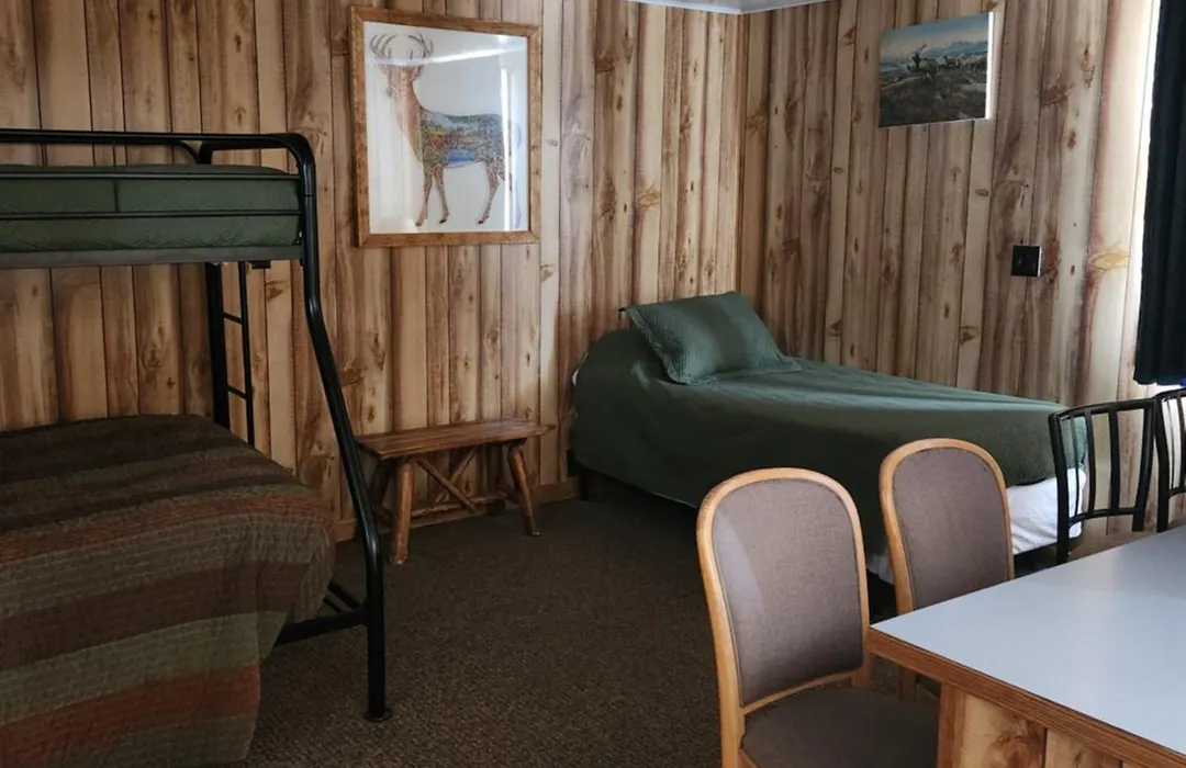Antler Motel-1