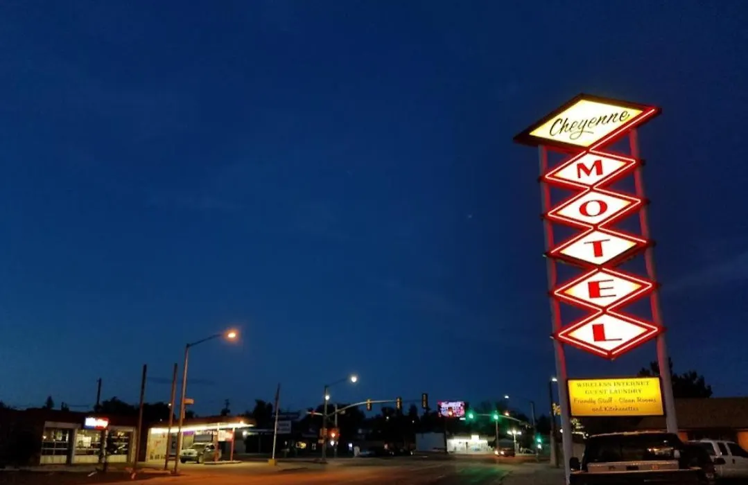 Cheyenne Motel-1