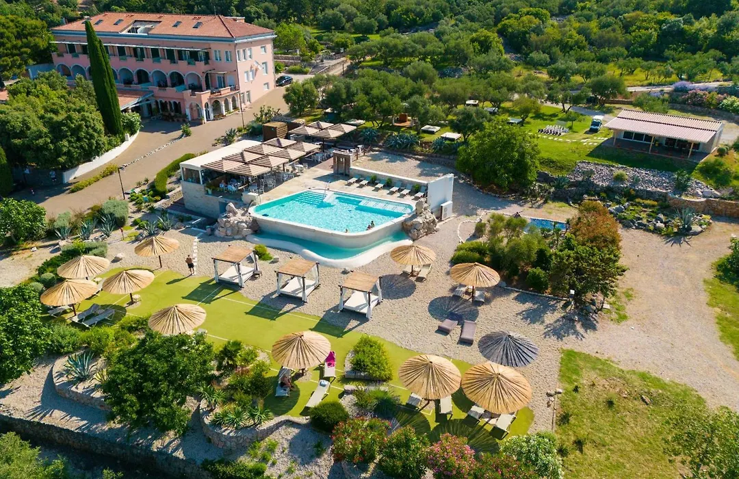 Hotel Kanajt-1